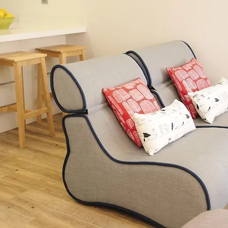 Stylish Modern Studio With Ac, Close To Metro, River & Timeout Daire Lisboa