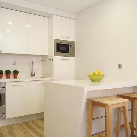 Stylish Modern Studio With Ac, Close To Metro, River & Timeout Daire